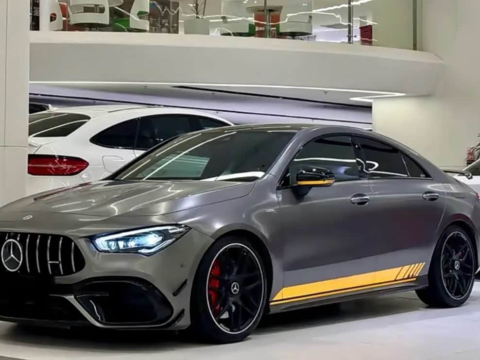 Mercedes-Benz CLA