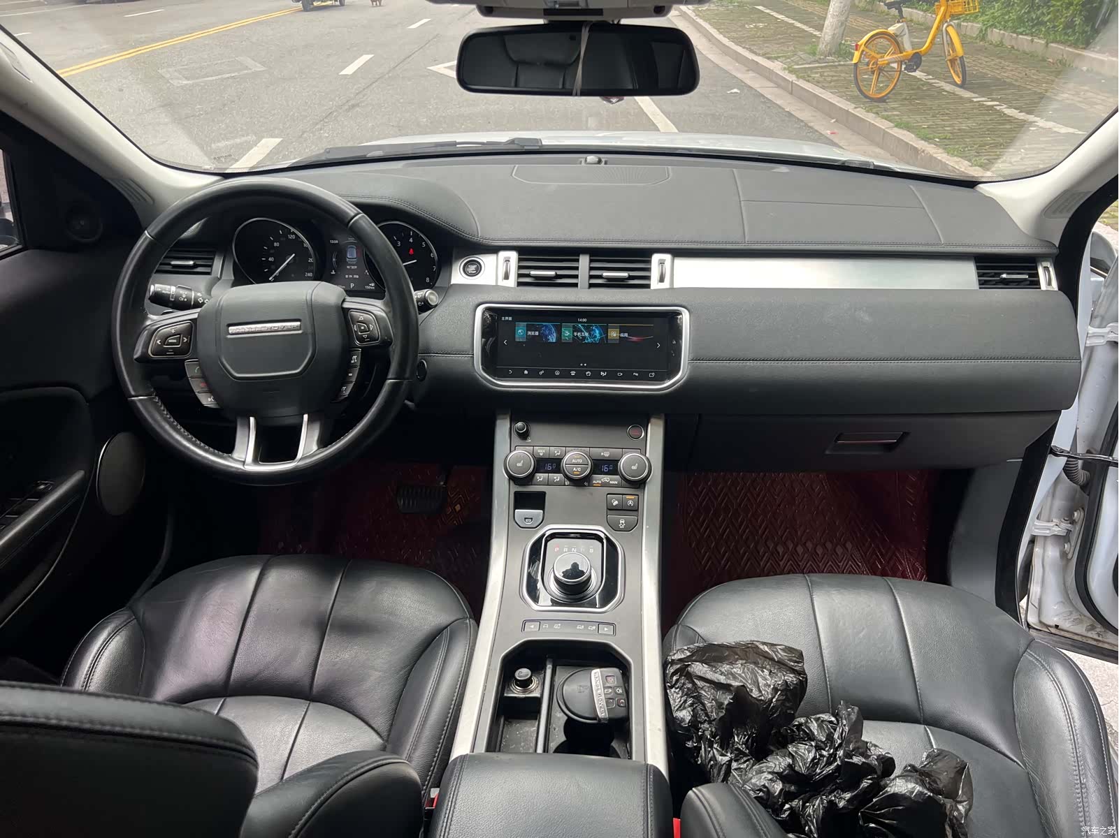 Land Rover Range Rover, 2017 28
