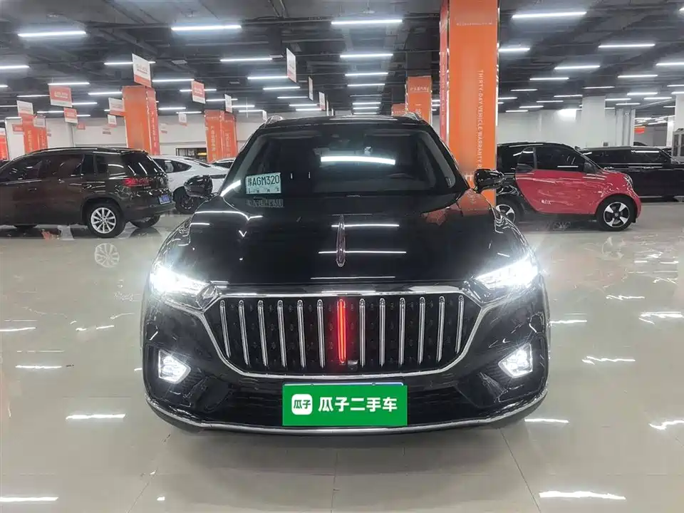 Hongqi HS5