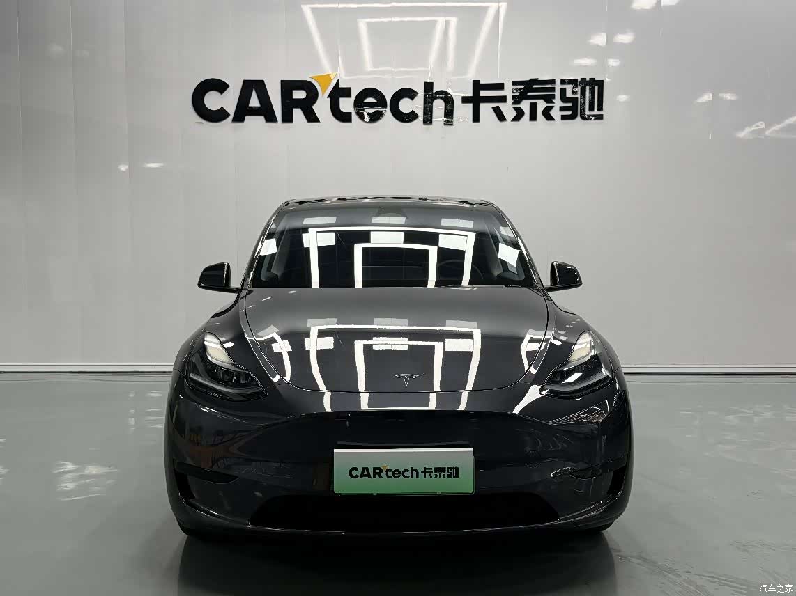 Tesla Model Y, 2024 2