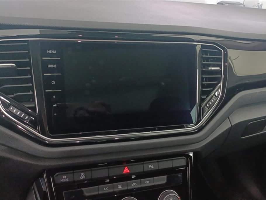 Volkswagen T-ROC exploring Songs