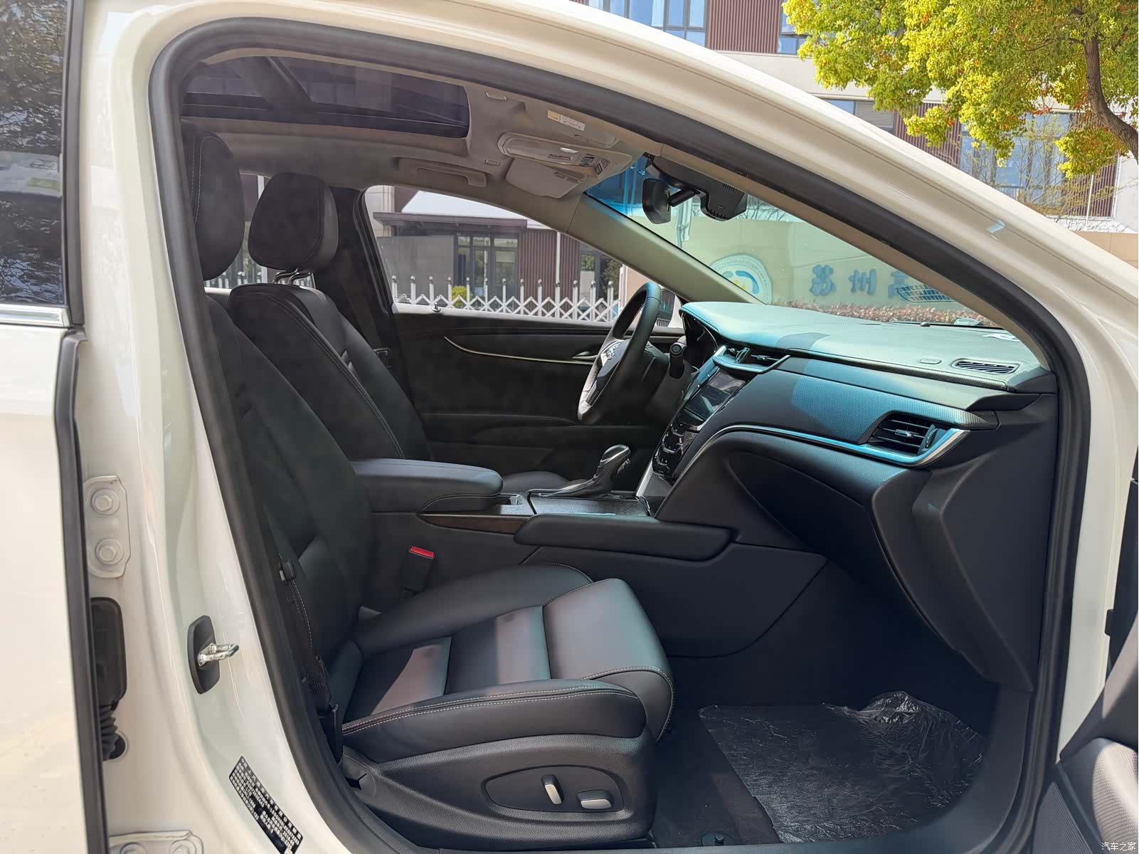 Cadillac XTS, 2019 16