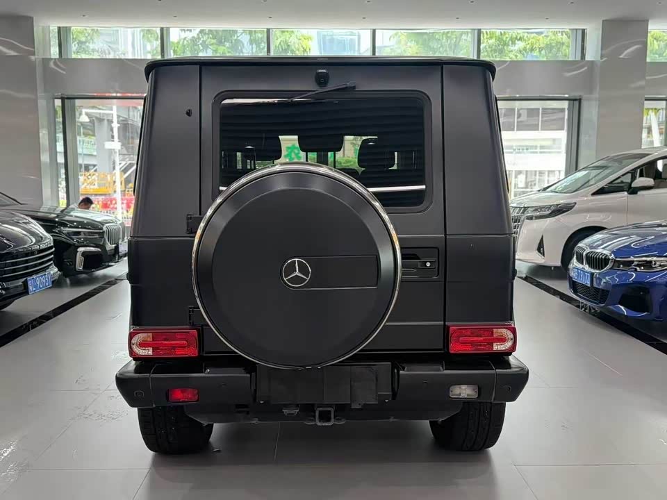 Mercedes-Benz G-class
