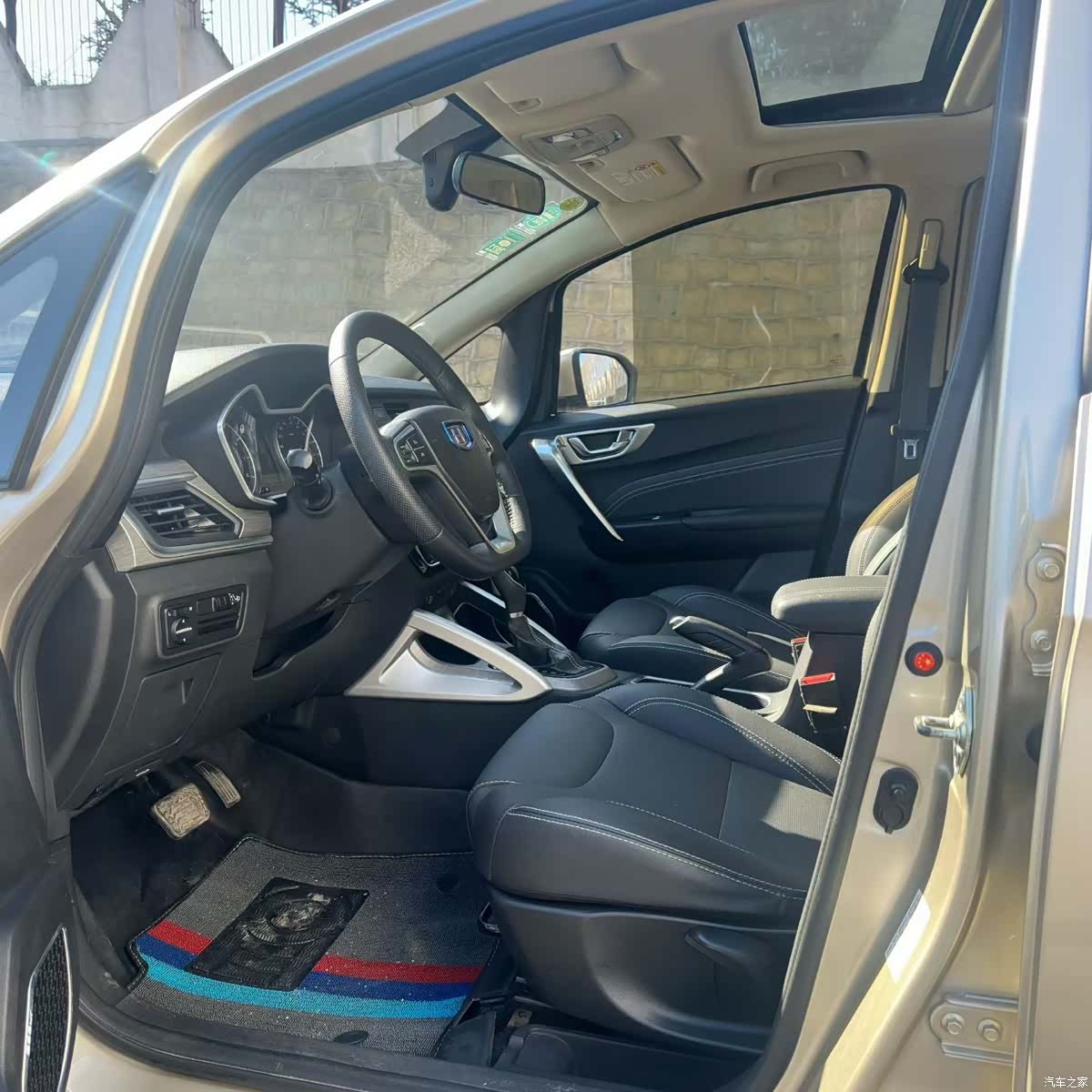 Geely X3, 2020 все фото