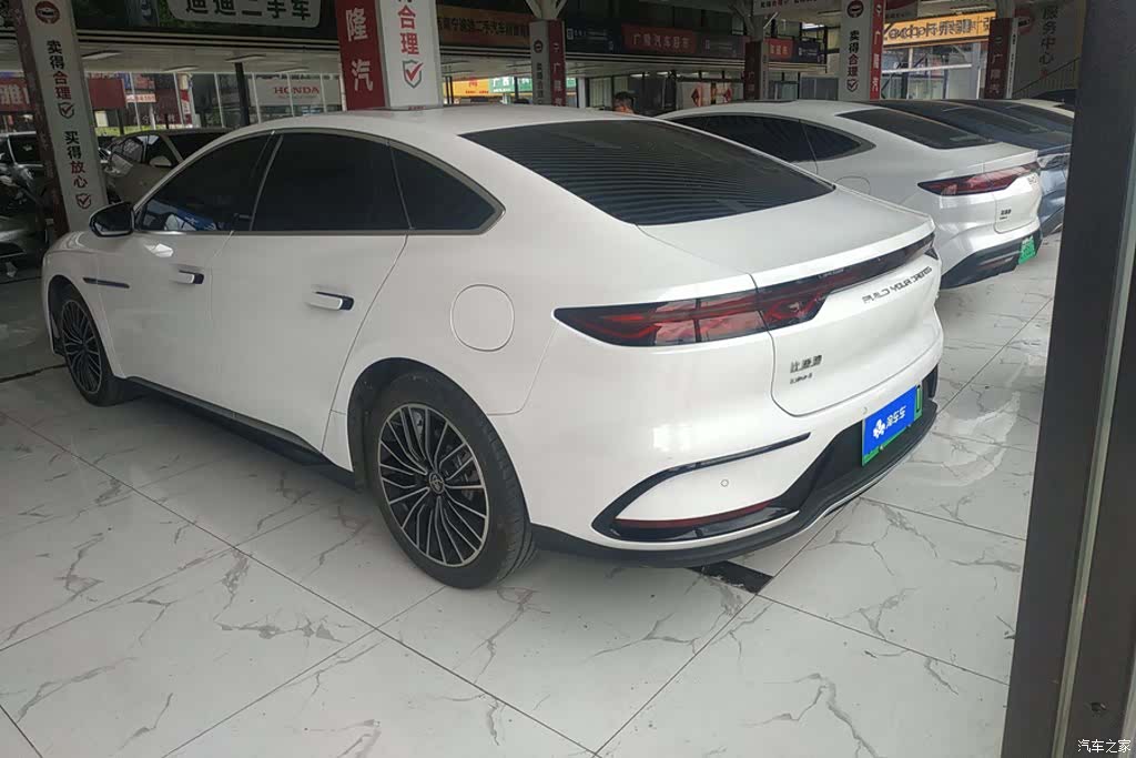 BYD Han, 2022 3