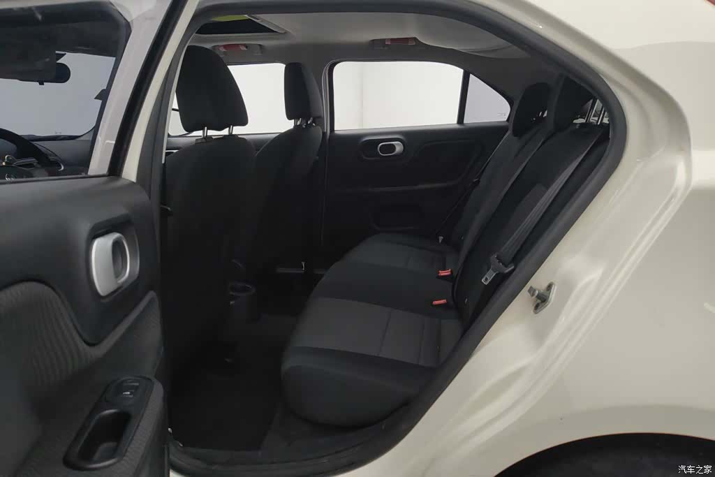 MG 3, 2015 11
