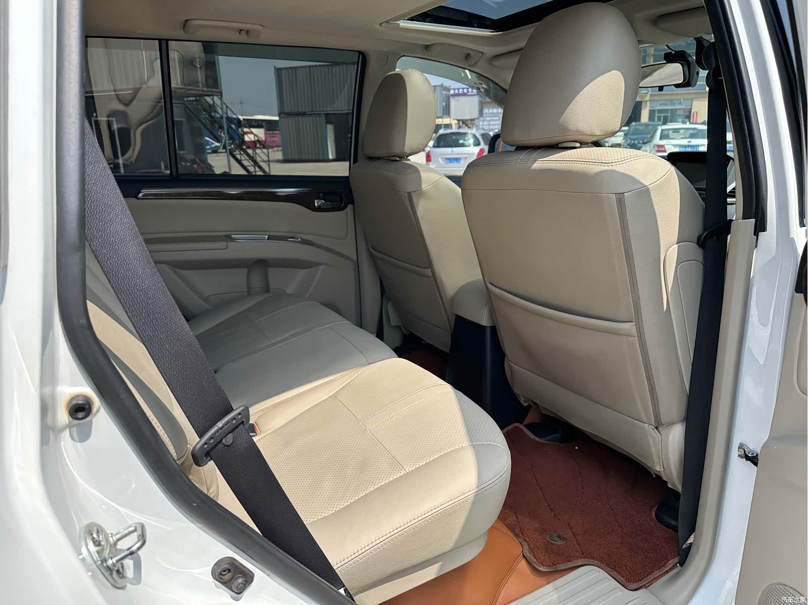 Mitsubishi Pajero, 2017 10