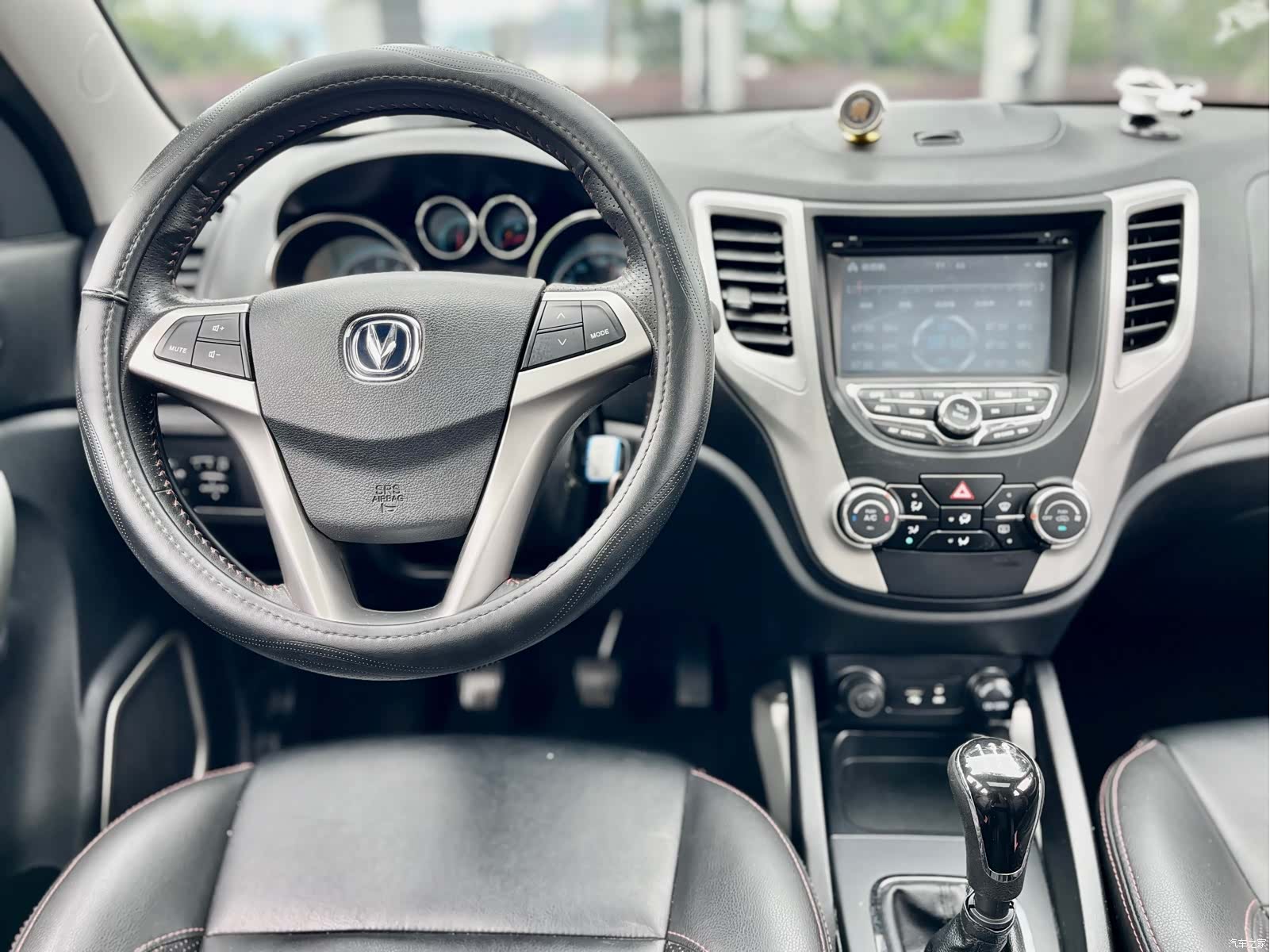 Changan CS35, 2015 15