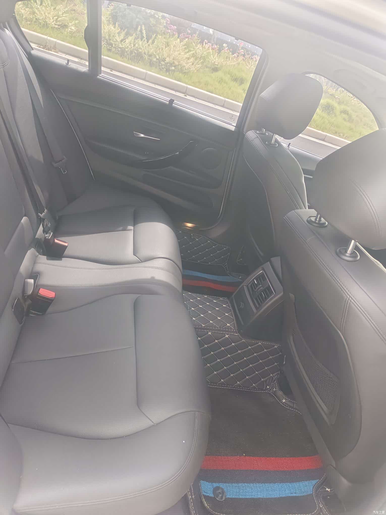 BMW 3 Series, 2018 7