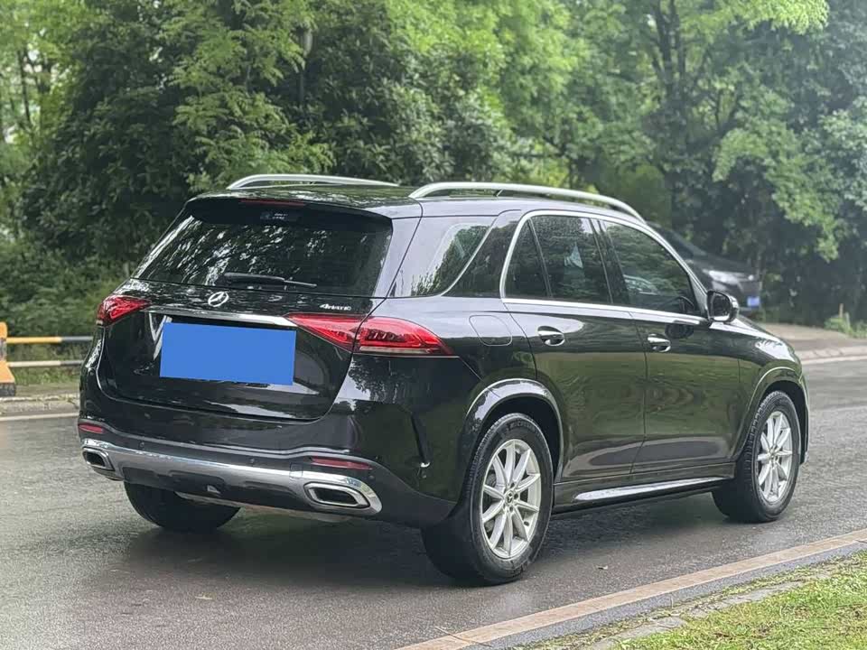 Mercedes-Benz GLE Mercedes-Benz GLE