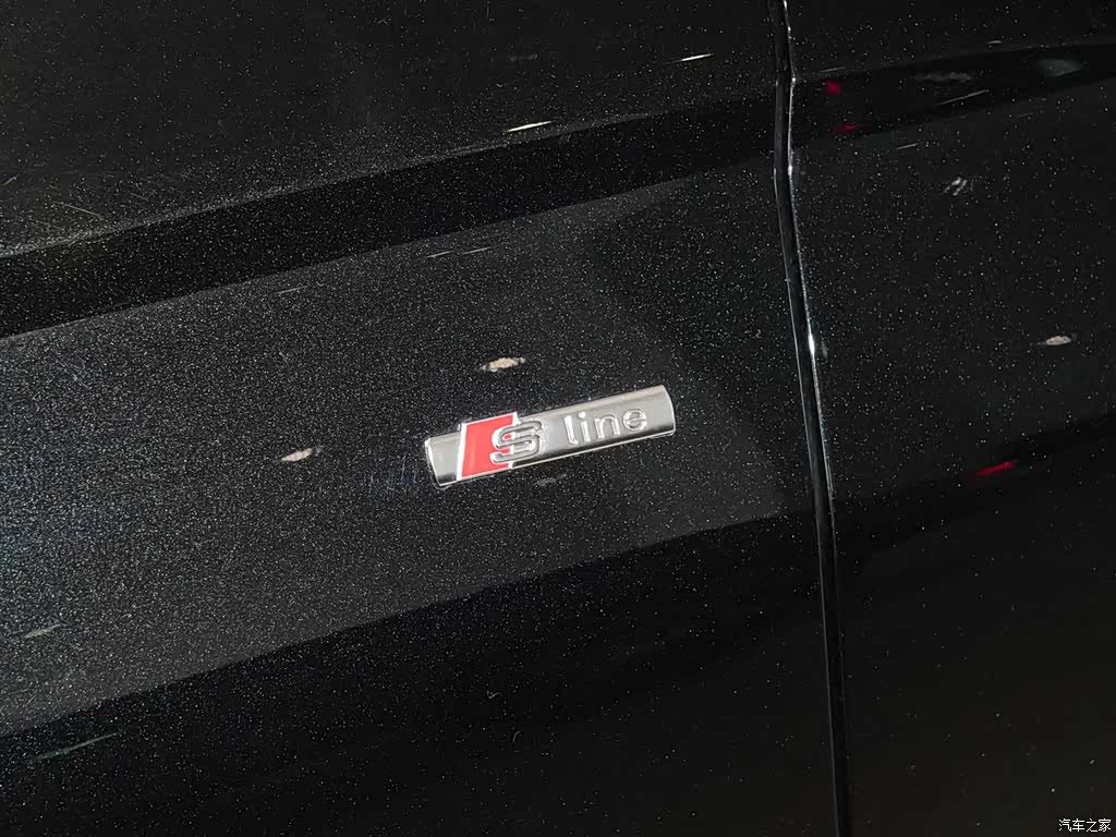 Audi e-tron, 2026 18