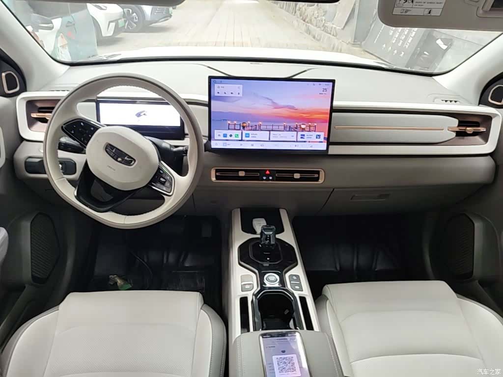 Geely Icon, 2025 10