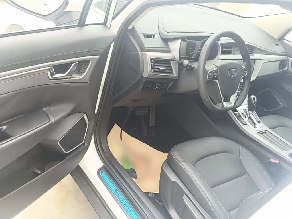 Geely Emgrand, 2019 16