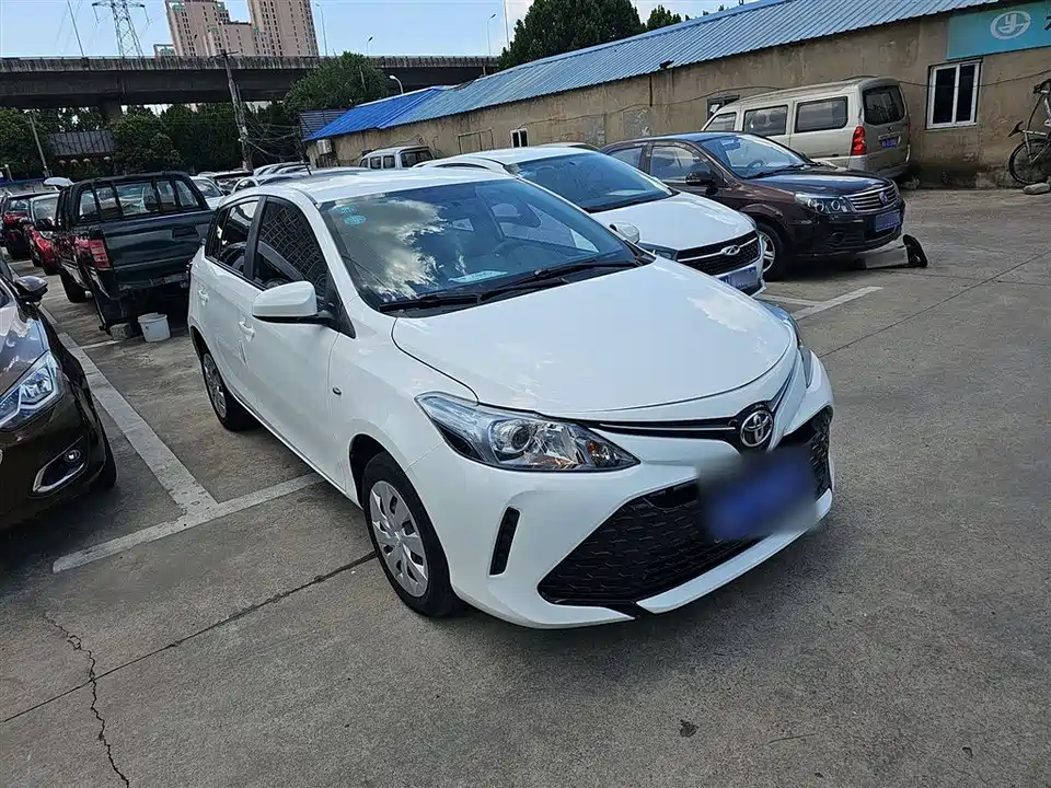 Toyota Vios FS