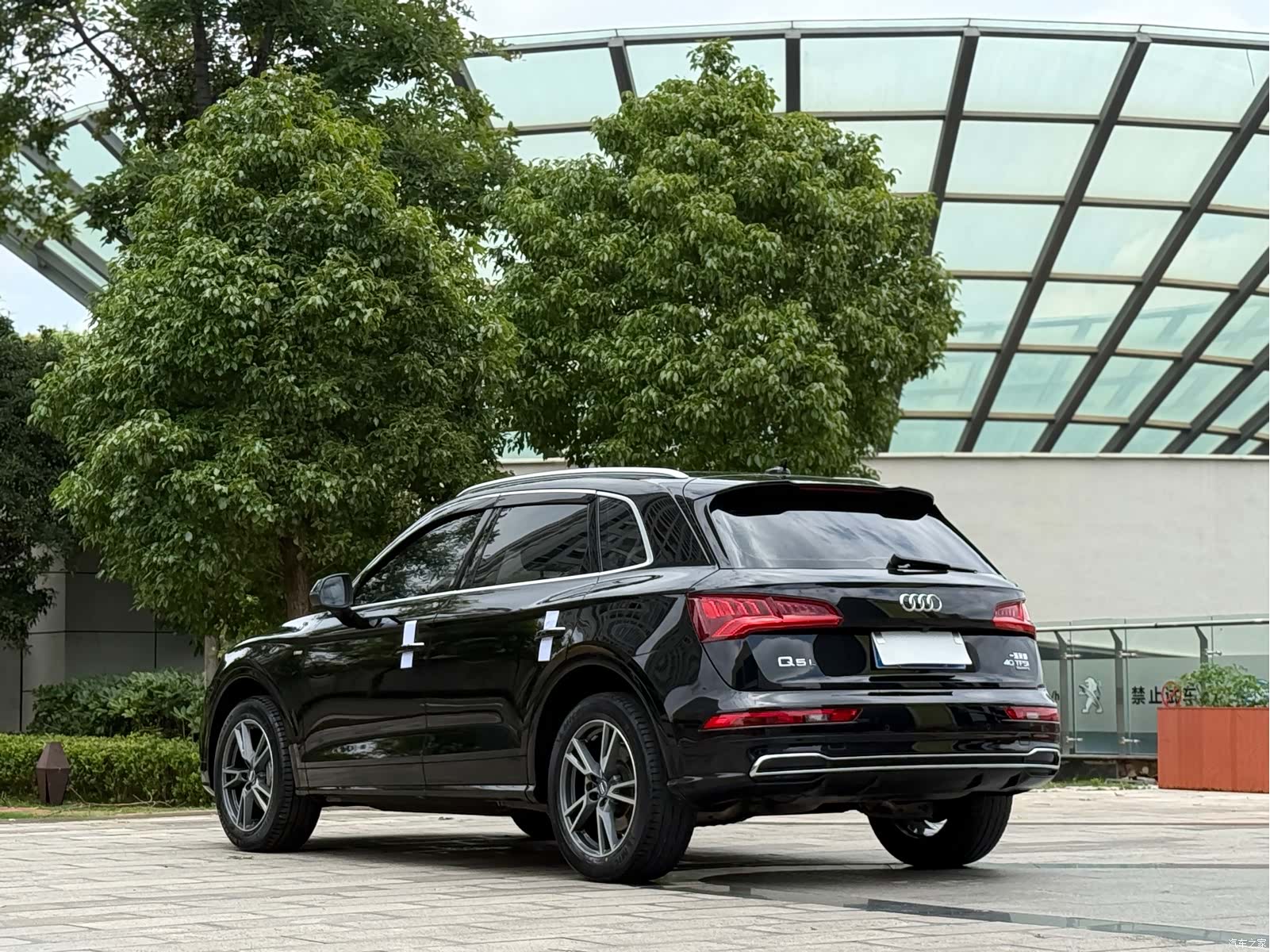 Audi Q5L, 2019 9