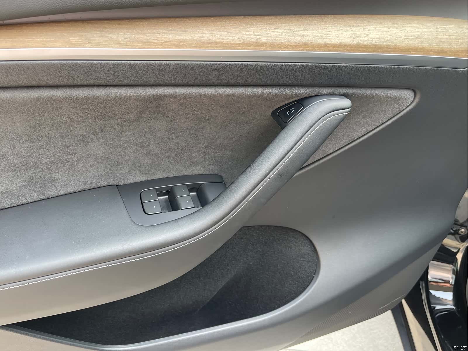 Tesla Model Y, 2022 11