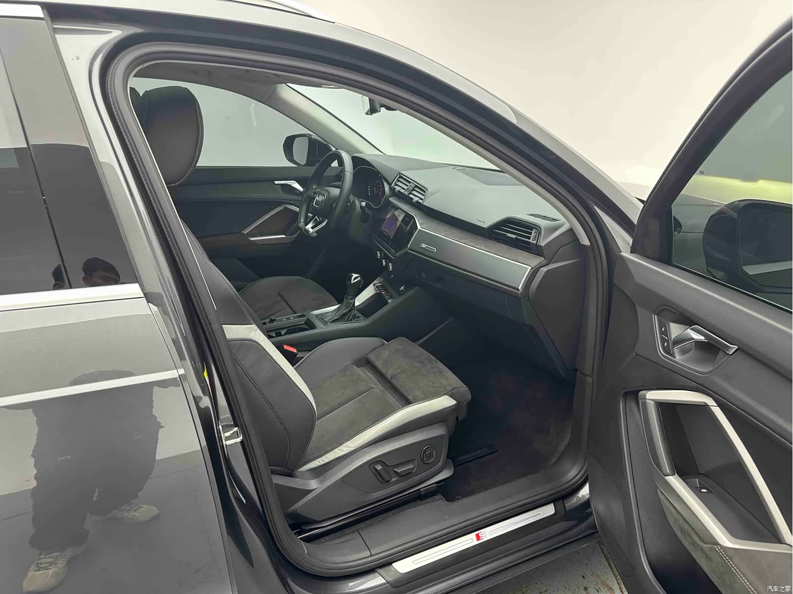 Audi Q3, 2022 7
