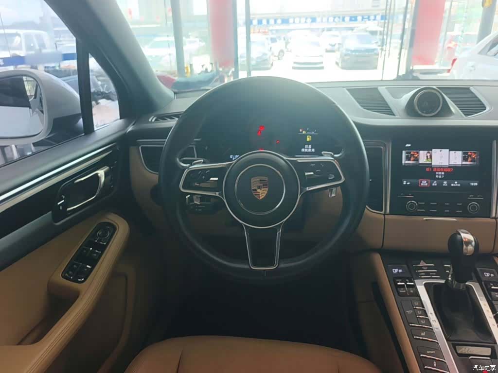 Porsche Macan, 2017 7