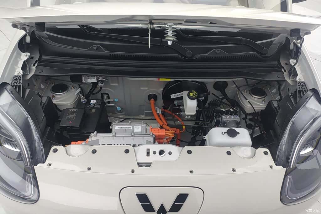 Wuling MINIEV, 2026 10