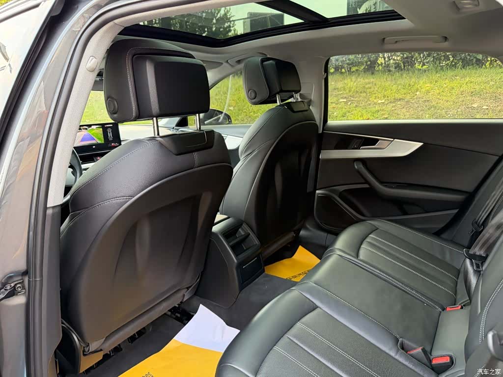 Audi A4L, 2022 11