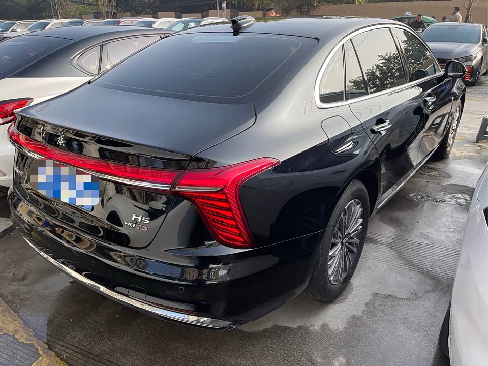 Hongqi H5