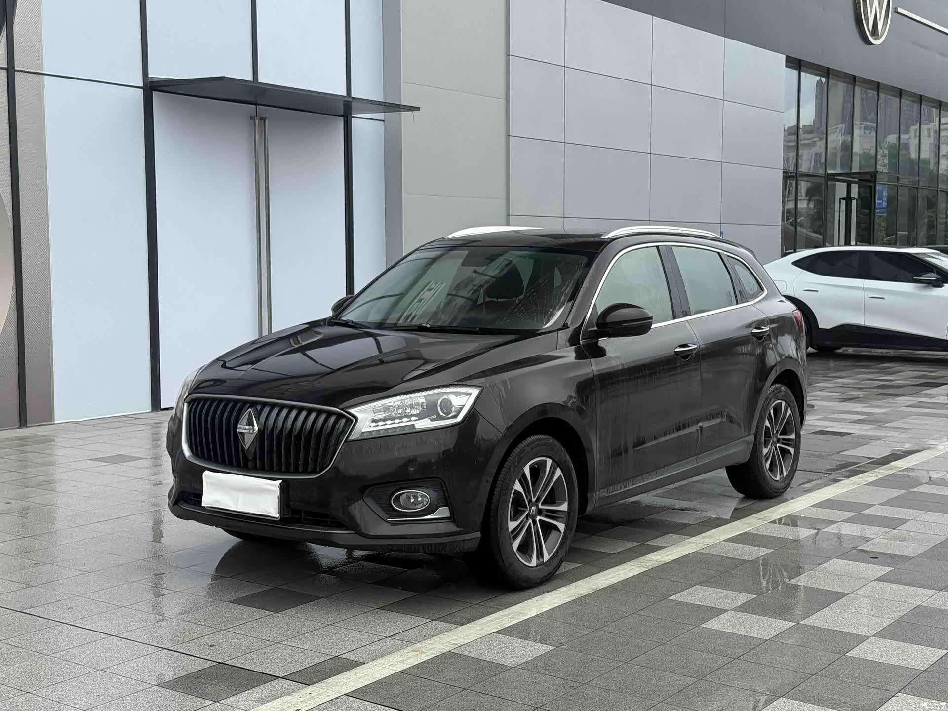 Borgward BX7, 2016 1