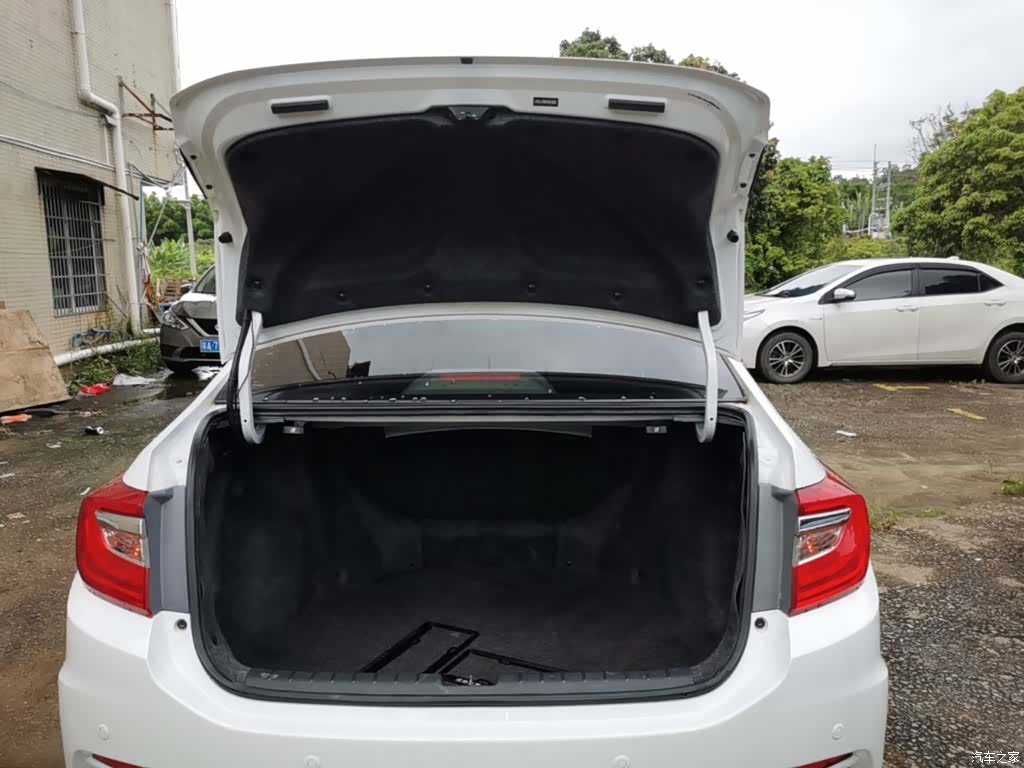 Honda Crider, 2017 19