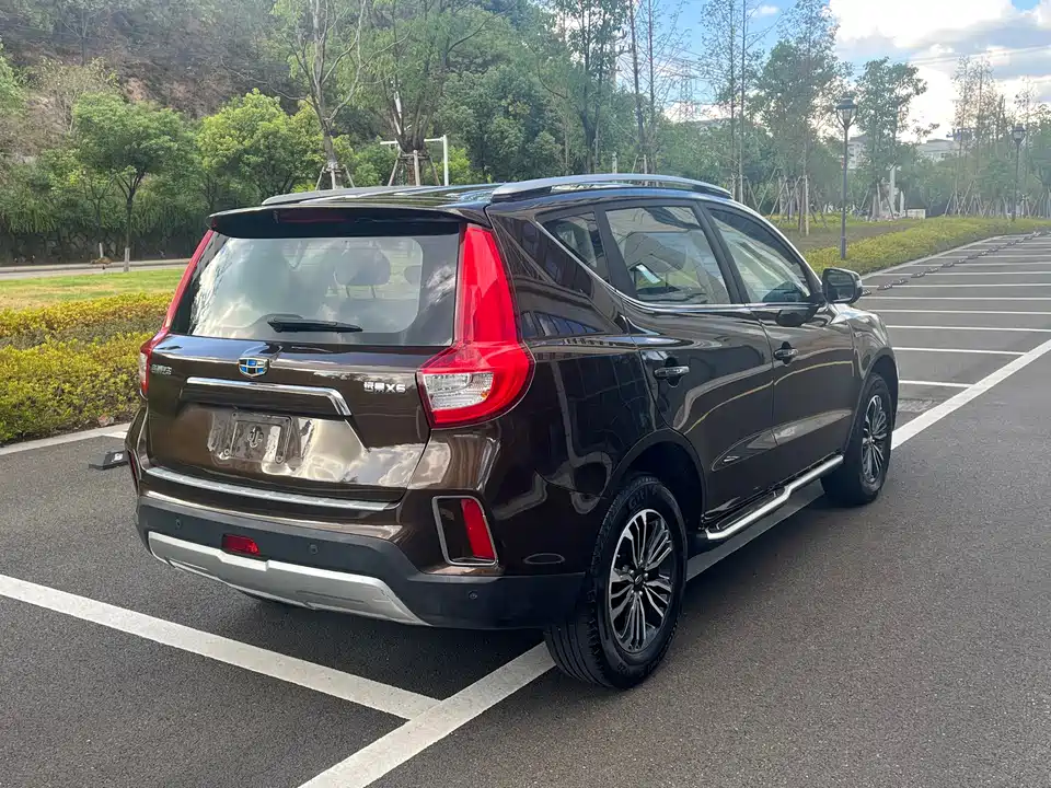Geely Vision X6