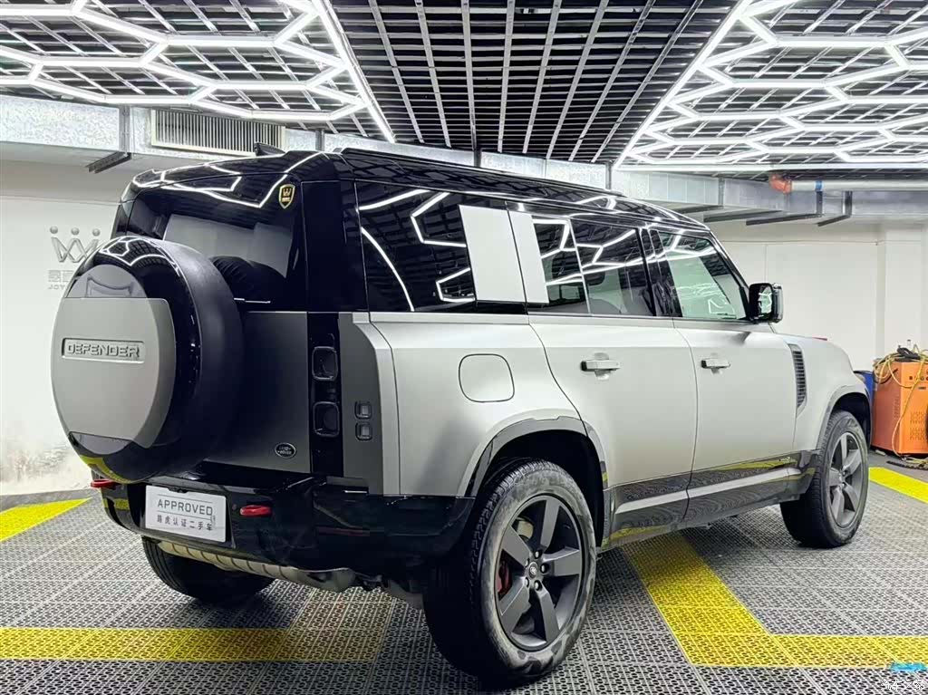 Land Rover Defender, 2024 все фото