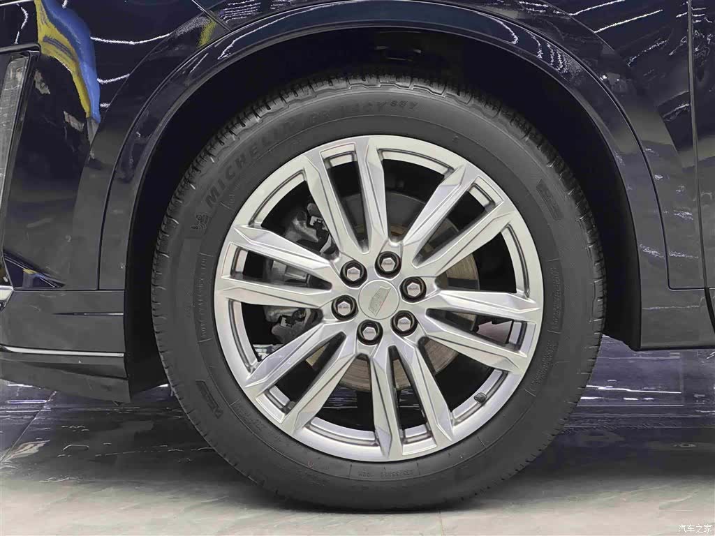 Cadillac XT6, 2022 4