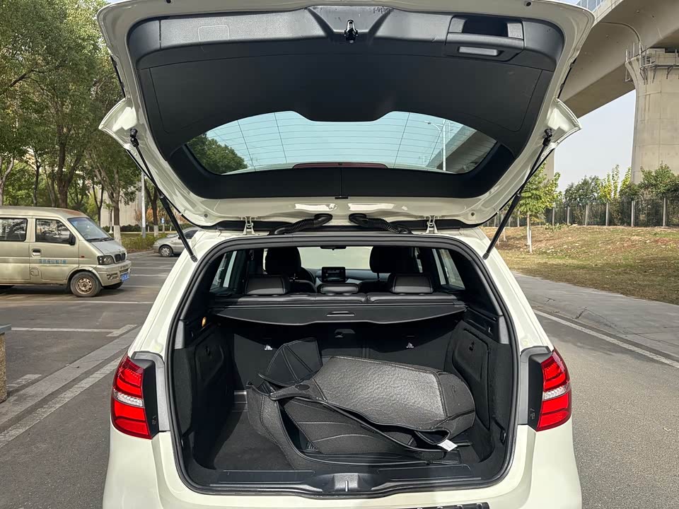 Mercedes-Benz Class B