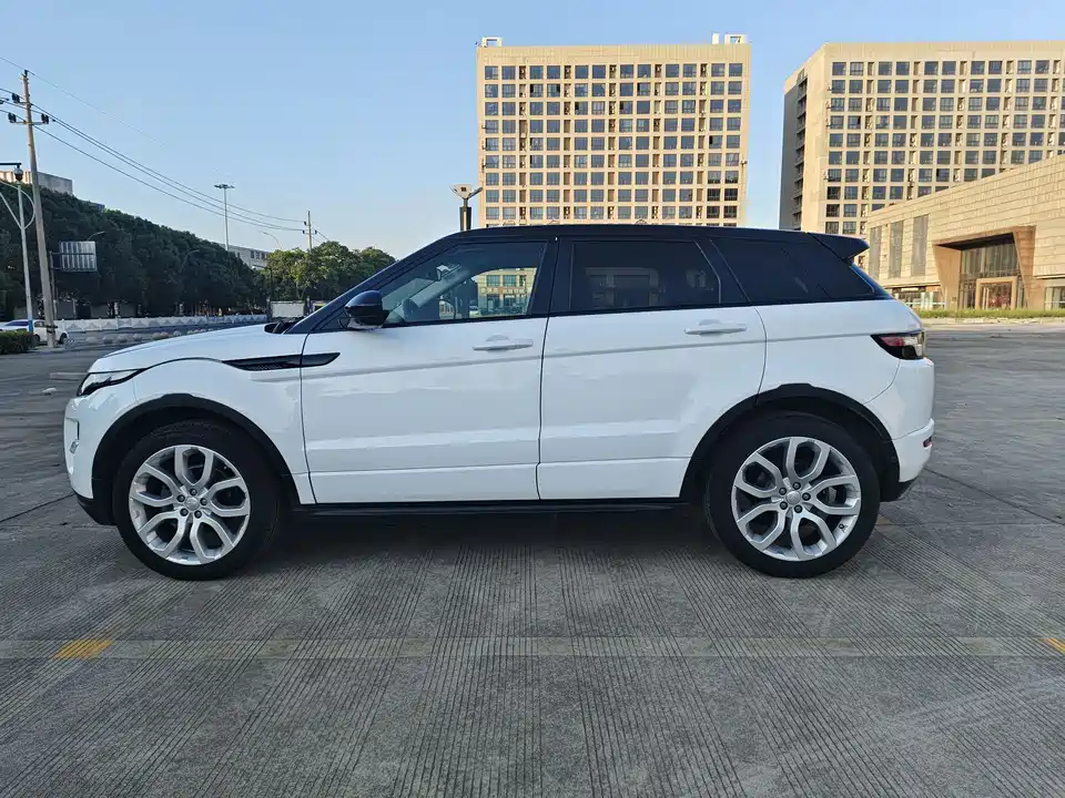 Land Rover Range Rover Aurora