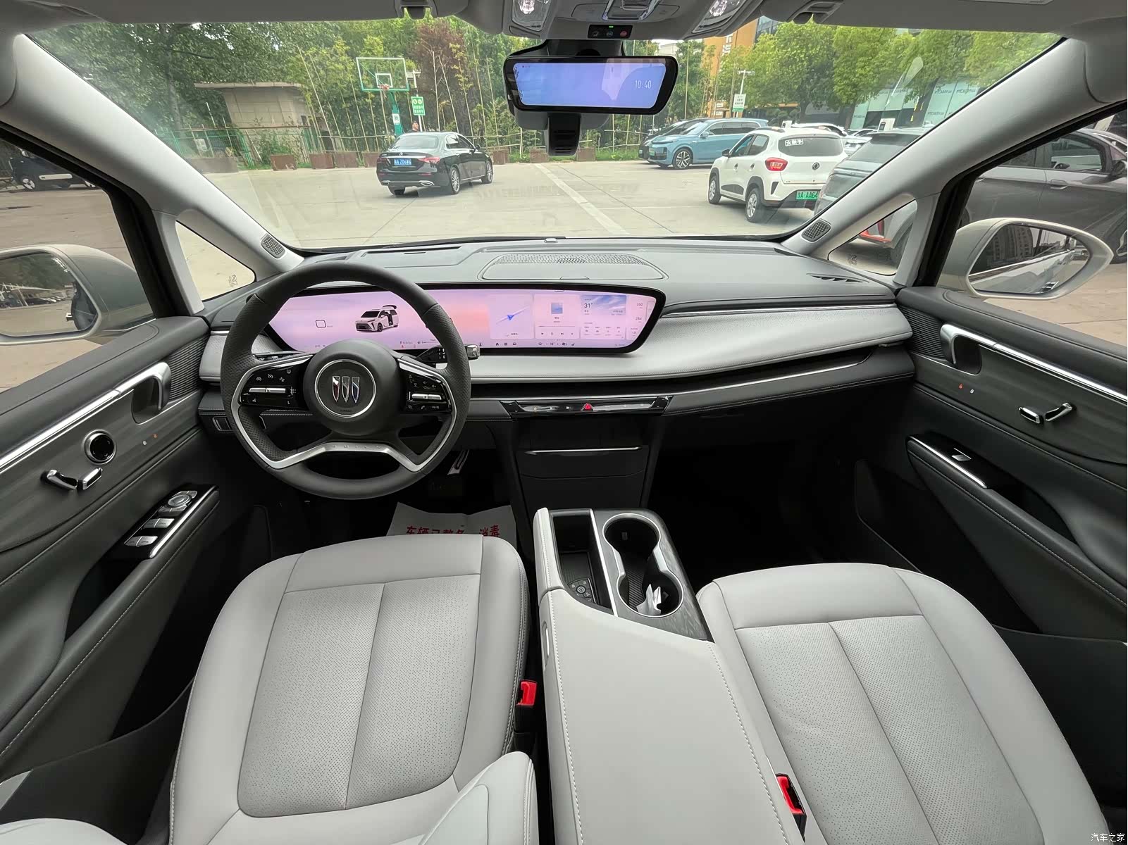 Buick GL8, 2025 11