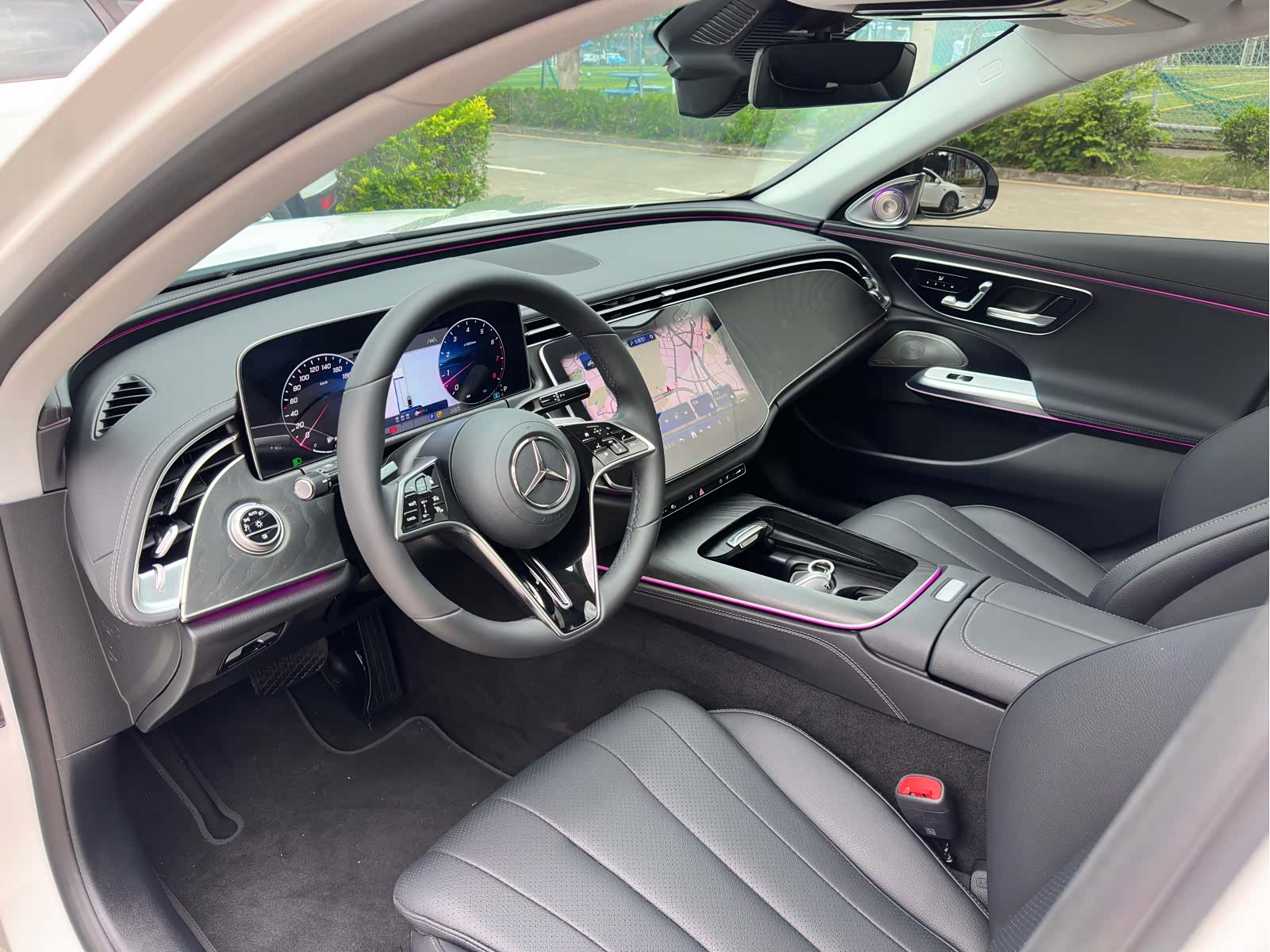 Mercedes-Benz E-Class, 2024 12