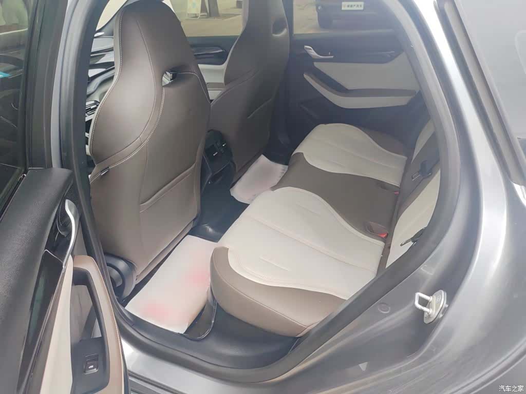 BYD Qin, 2023 11