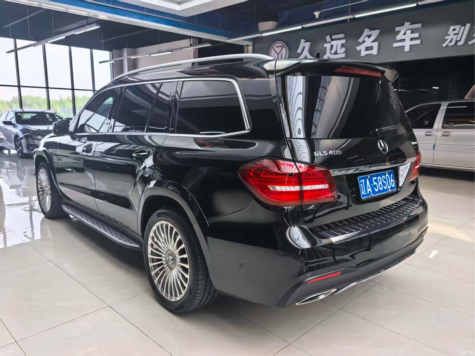 Mercedes-Benz GLS, 2019 6