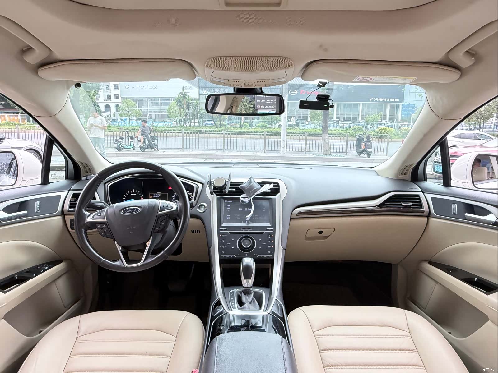 Ford Mondeo, 2015 6