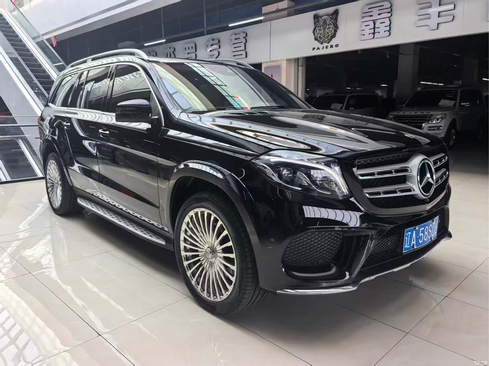 Mercedes-Benz GLS, 2019 3