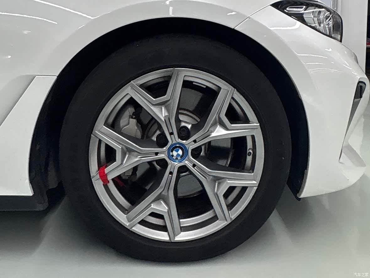 BMW i3, 2024 7