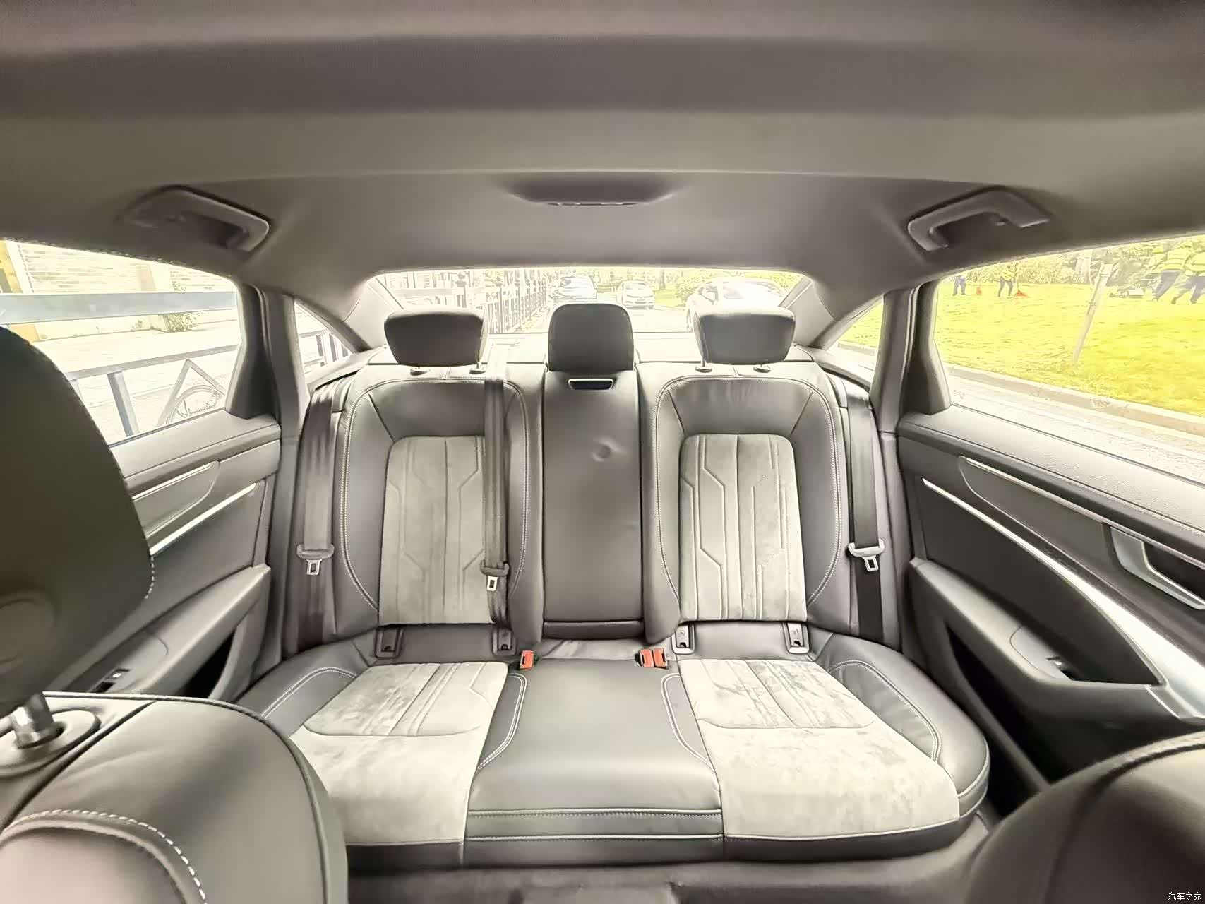Audi A6L, 2021 11