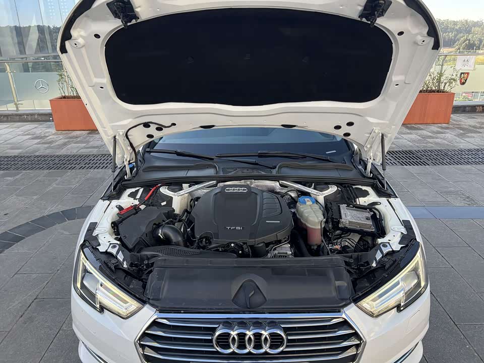 Audi A4L