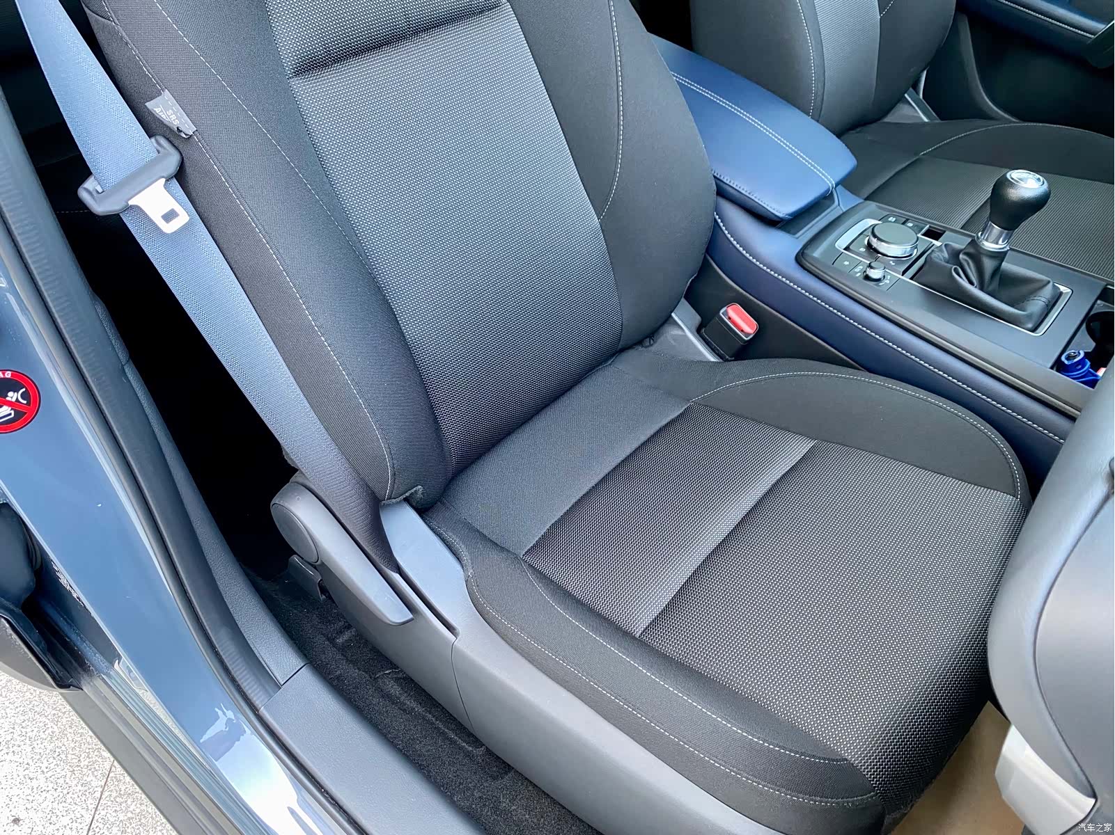 Mazda CX-30, 2024 16