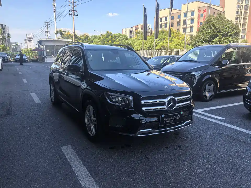 Mercedes-Benz GLB