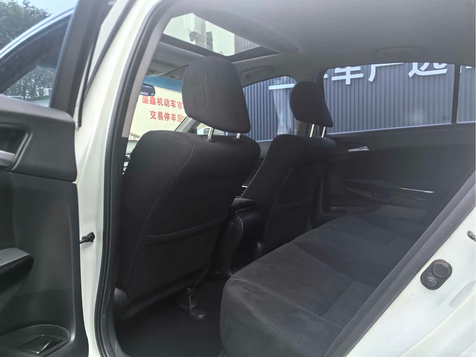 Honda Accord, 2013 8