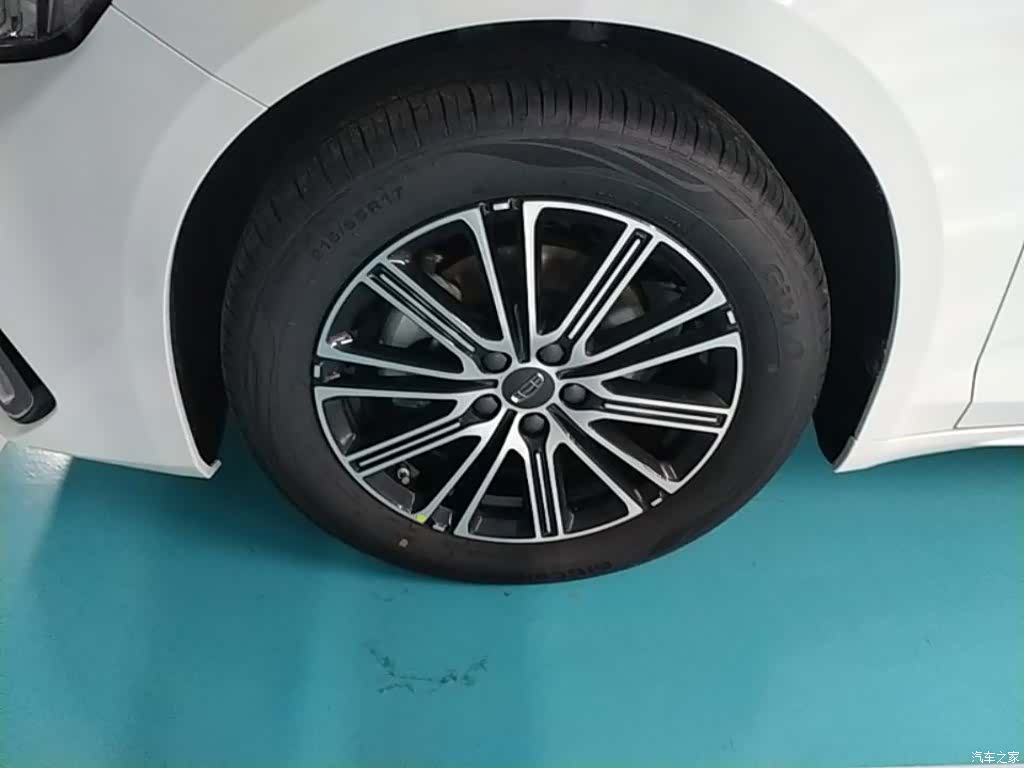 Geely Preface, 2026 23
