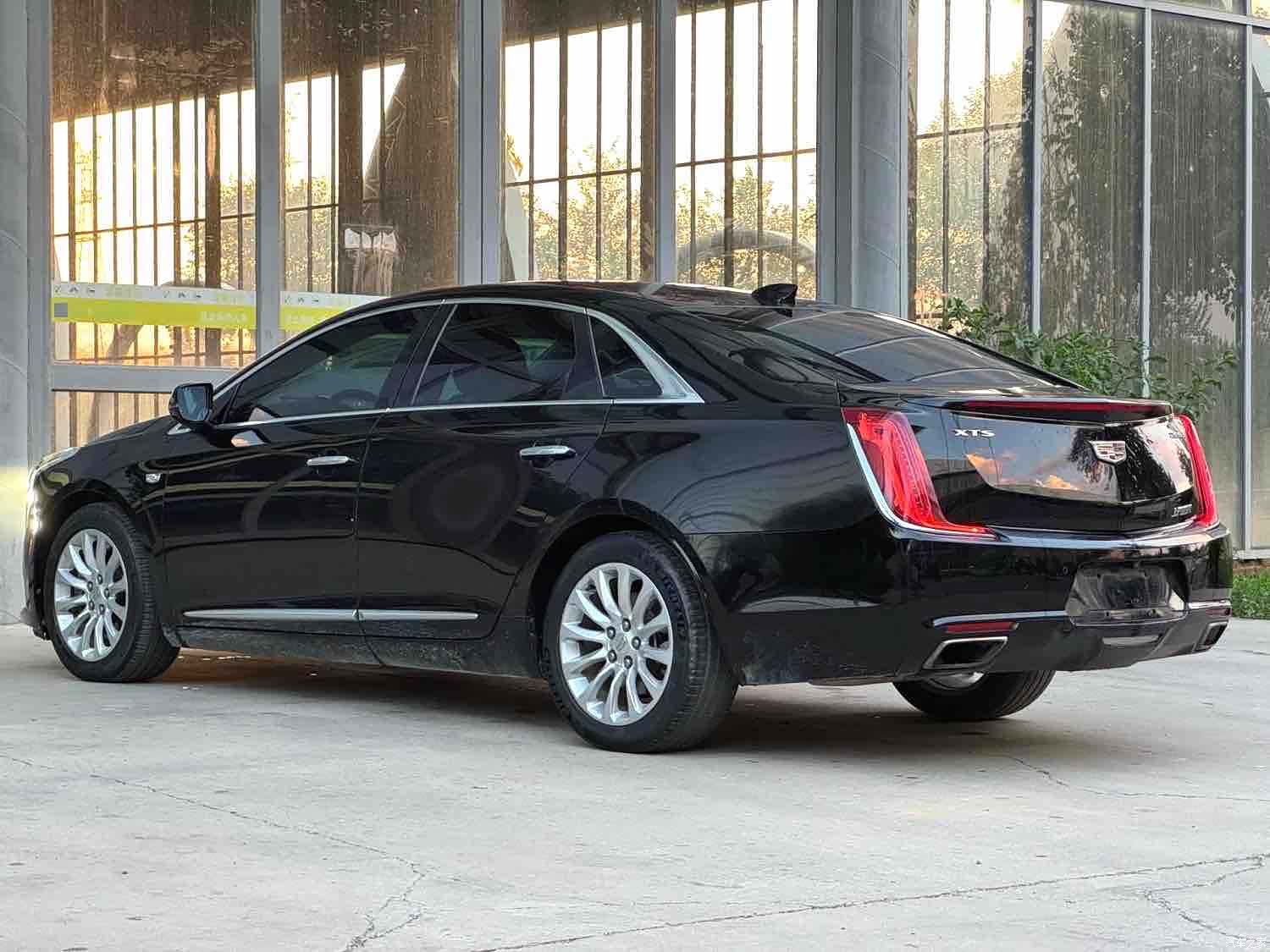 Cadillac XTS, 2018 15