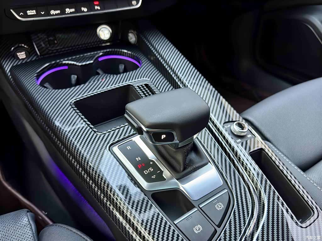 Audi A4L, 2023 16