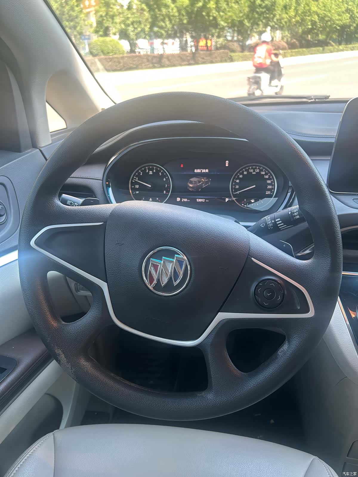 Buick GL8, 2023 14
