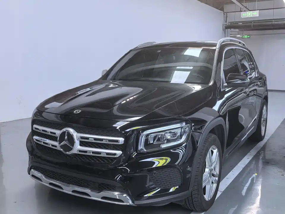 Mercedes-Benz GLB Mercedes-Benz GLB