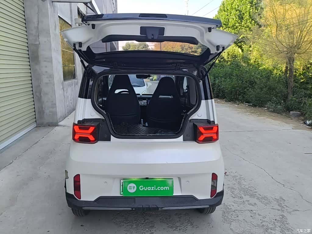 Wuling MINIEV, 2022 18